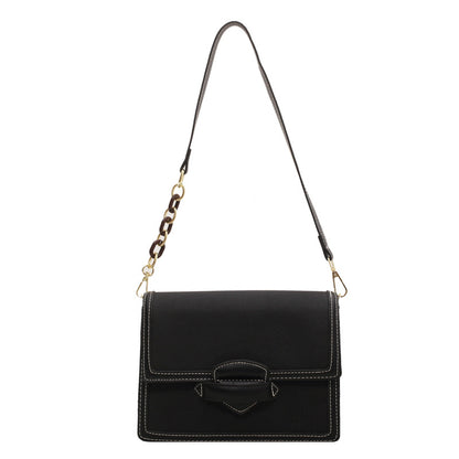 The Wanda Canvas Shoulder Bag