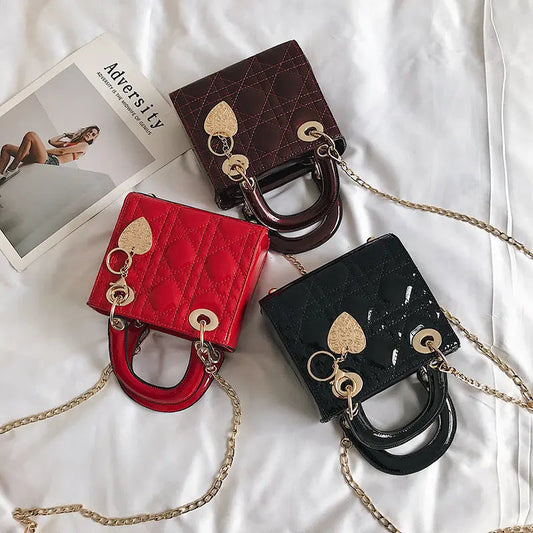Quilted crossbody bag with chain strap — Vessa Bags