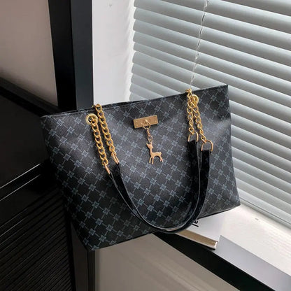Retro chain shoulder bag for women — Vessa Bags