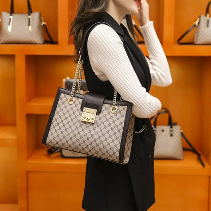 Women's leather shoulder bag — Vessa Bags