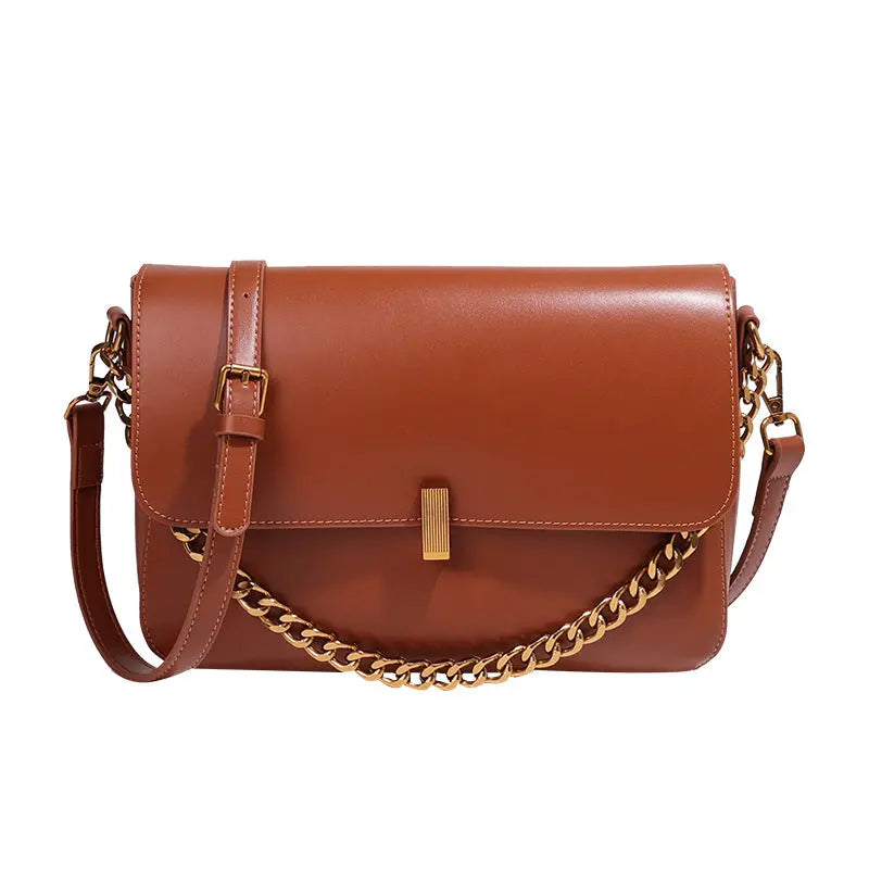 The Ilse Minimal Crossbody