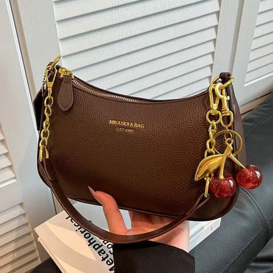 Chain strap dumpling shoulder bag — Vessa Bags
