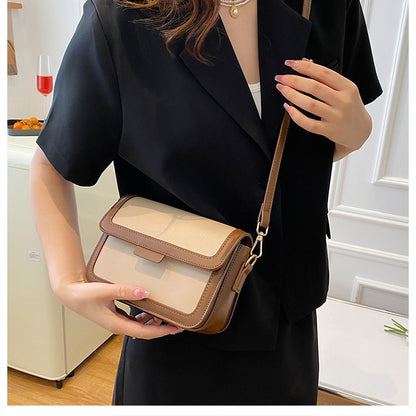 The Wanda Canvas Shoulder Bag