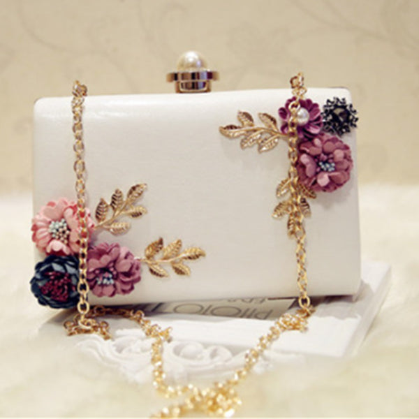 The Elara Evening Clutch