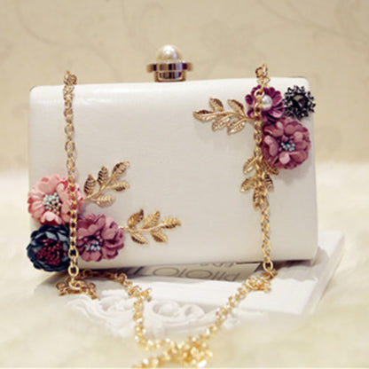 The Elara Evening Clutch