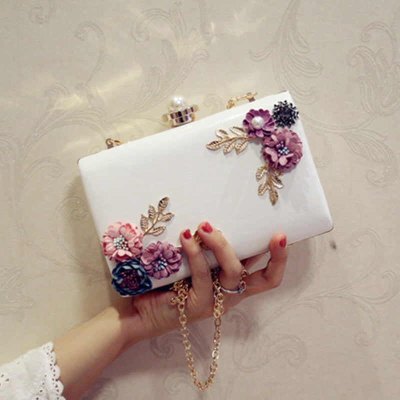 The Elara Evening Clutch