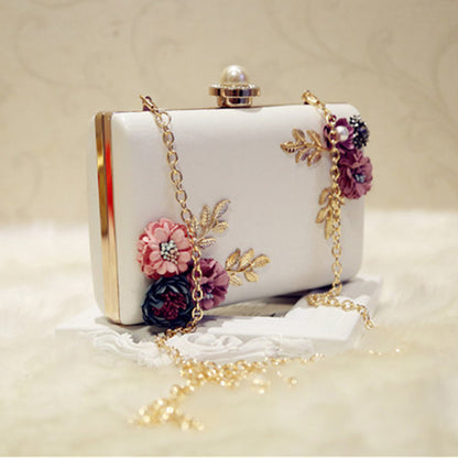 The Elara Evening Clutch