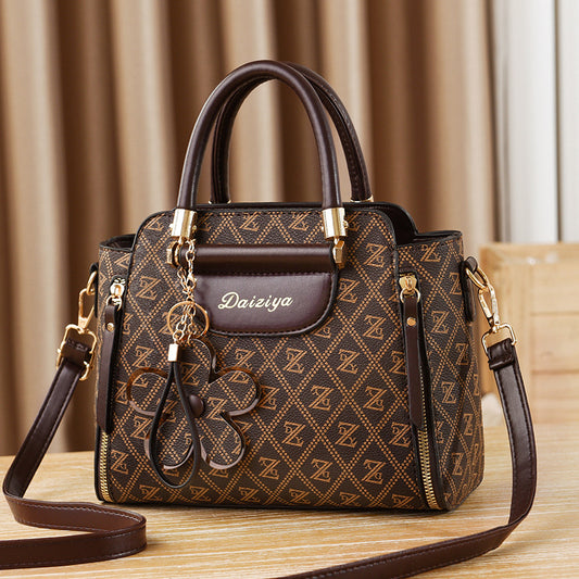 The Ida Bucket Bag