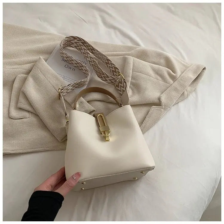 Fashionable Texture Hand - held Bucket Crossbody Bag - Trends Zone
